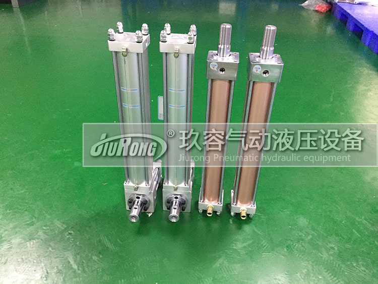 2台預壓式油氣缸分離式氣液增壓器
